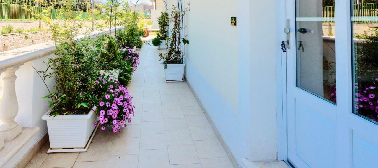 La Roche Bed & Breakfast Lecce Exterior photo
